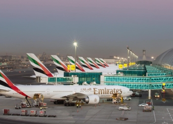 مطار دبي الأول عالمياً في السعة المقعدية المجدولة