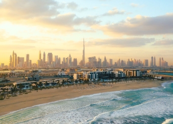 دبي أفضل وجهة شاطئية في العالم