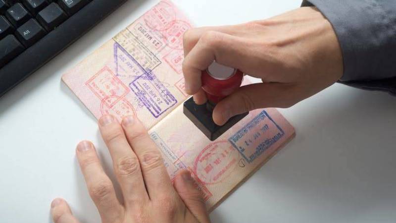 من دون كفيل.. تأشيرة سياحة لـ5 سنوات في الإمارات