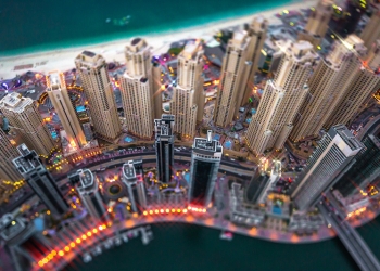 الإمارات الثالثة على مستوى العالم بعدد ناطحات السحاب