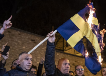 إحراق العلم السويدي في العراق