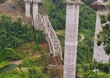 مقتل 17 عاملا بانهيار جسر للسكك الحديدية في الهند