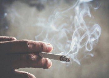 دراسة توضح توضح علاقة التدخين بالإصابة بالخرف