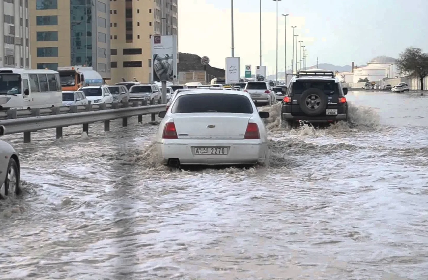 تحويل الدراسة إلى نظام التعليم عن بعد في بعض مدارس الفجيرة