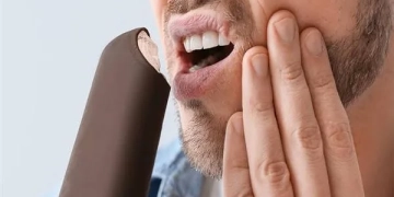 علاجات لتقليل الألم الناتج عن الأسنان الحساسة