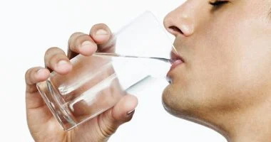 كيف تتجنب العطش في رمضان؟ نصائح غذائية فعالة