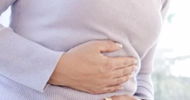 تجنب عسر الهضم والانتفاخ في رمضان: نصائح غذائية قيمة