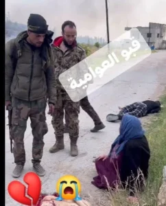 "وقفت بشموخ فوق جثث أولادها".. فيديو لامرأة مسنة سورية يُبكي مواقع التواصل الاجتماعي
